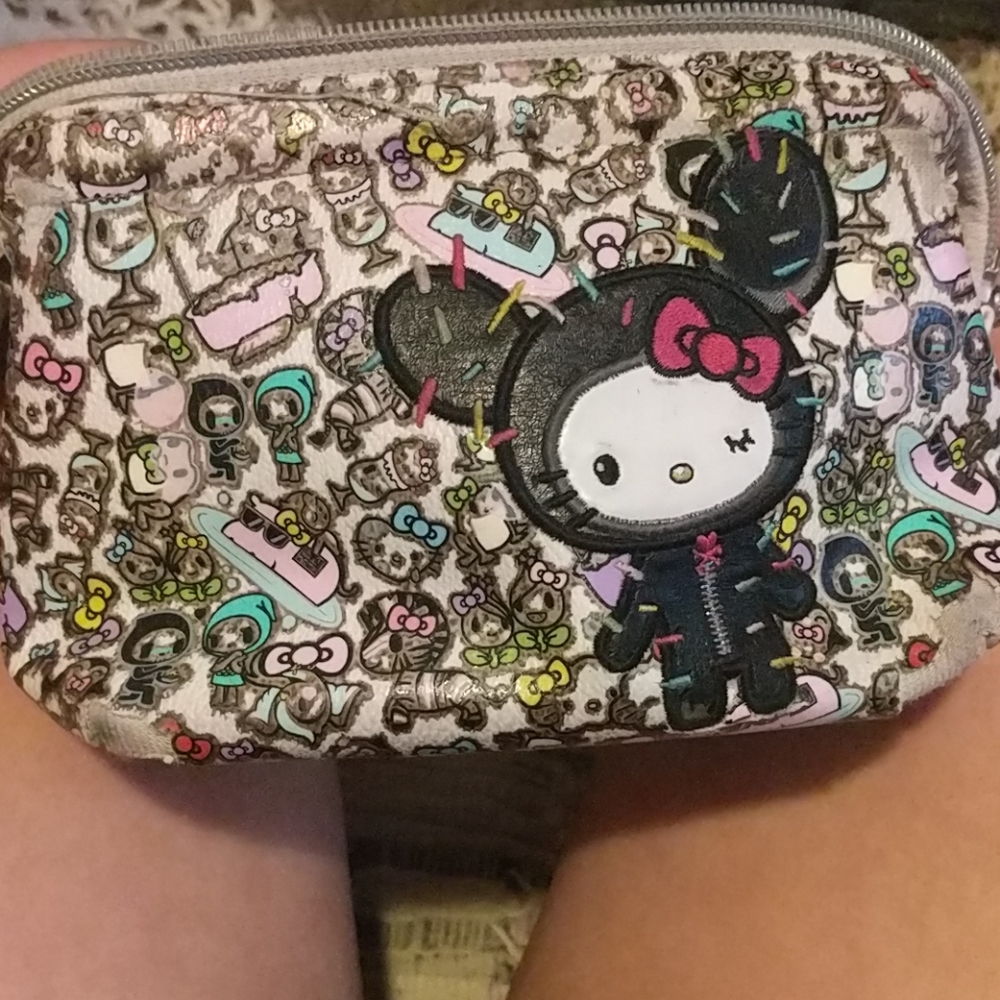 Tokidoki make up bag